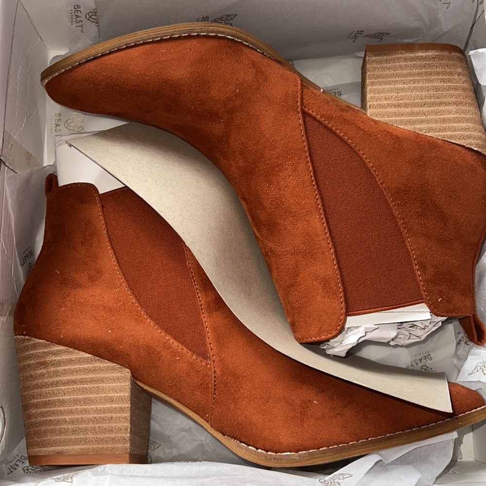 🆕 Cognac Ankle Booties